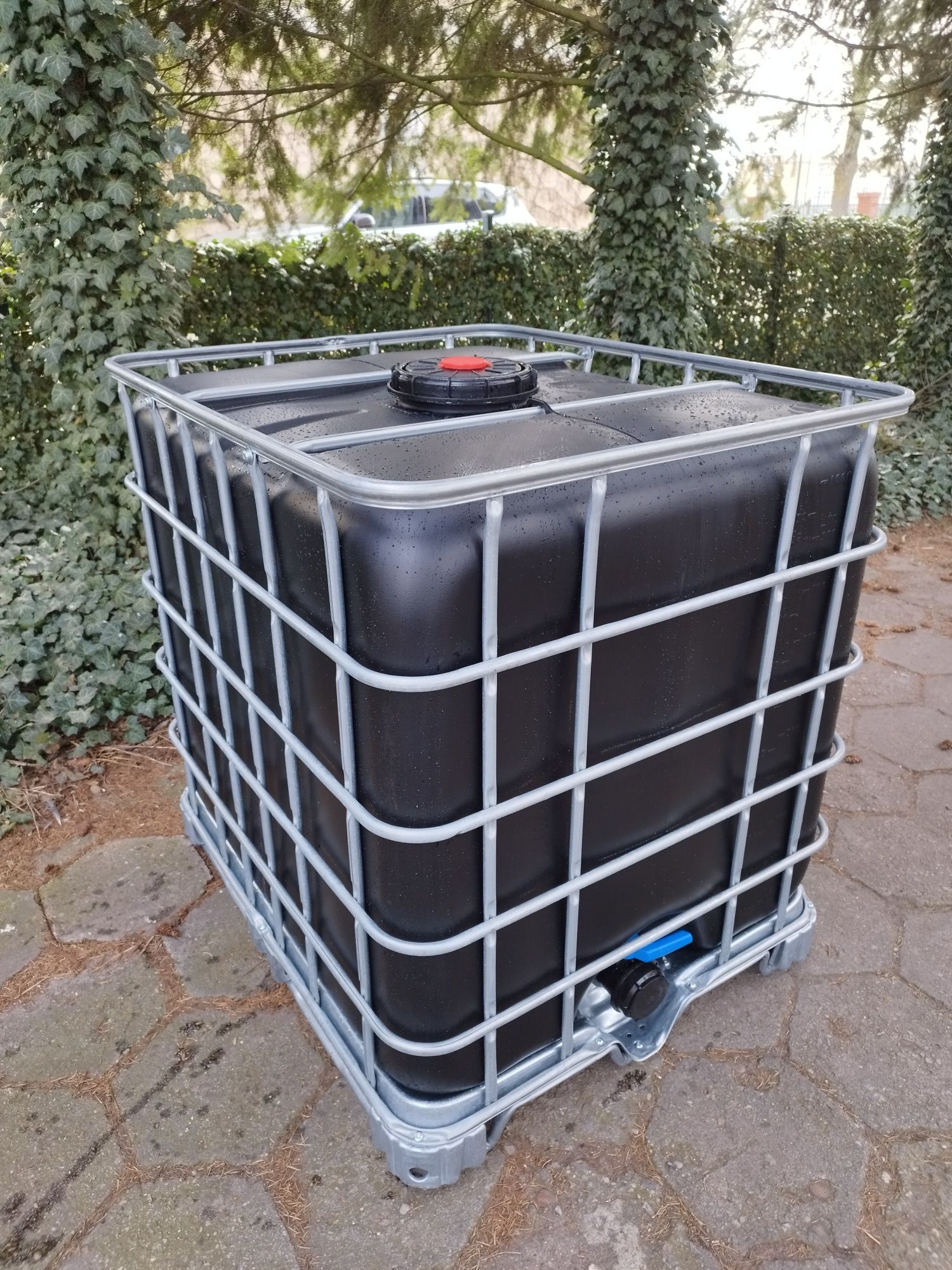 CZYSTY Zbiornik 1000l IBC czarny UV mauser mauzer baniak na wodę