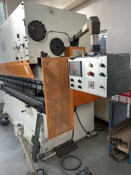 Prasa krawędziowa hydrauliczna