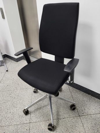 Krzesło biurowe Intar Seating Auris