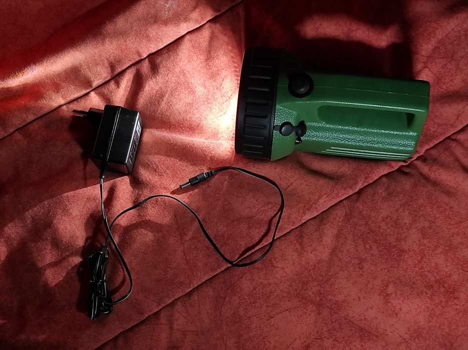 Lanterna profissional recarregável Waterproof
