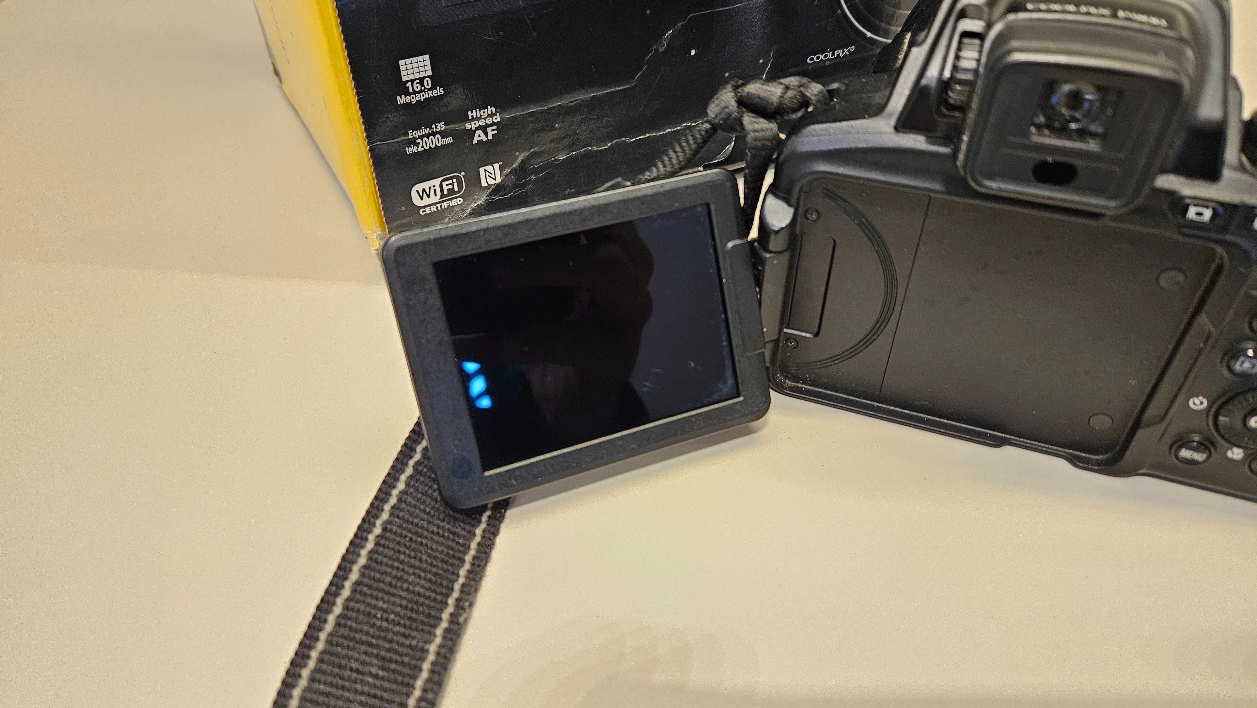 Nikon p900 super zooom 83x