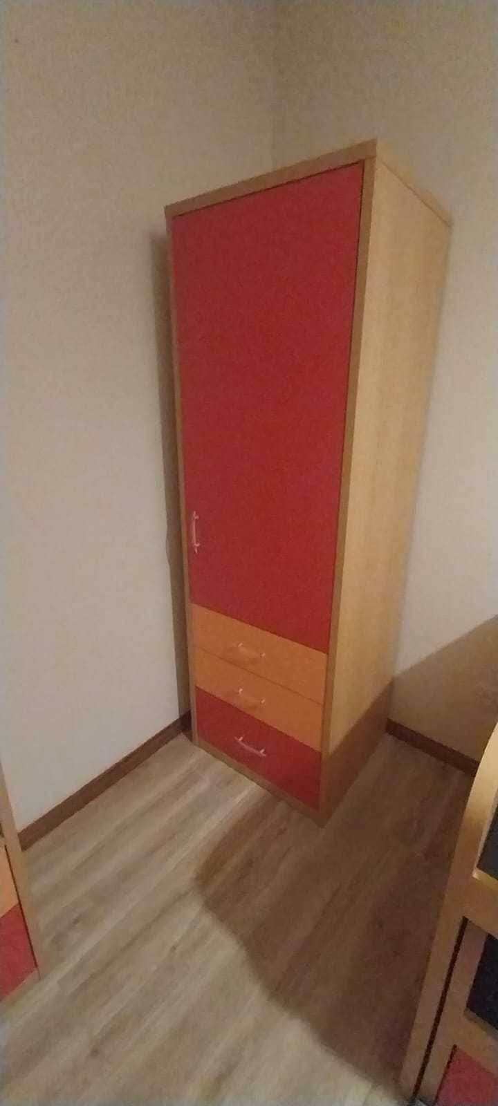 Mobiliário de quarto de criança(s)/ adolescente(s) - OPORTUNIDADE