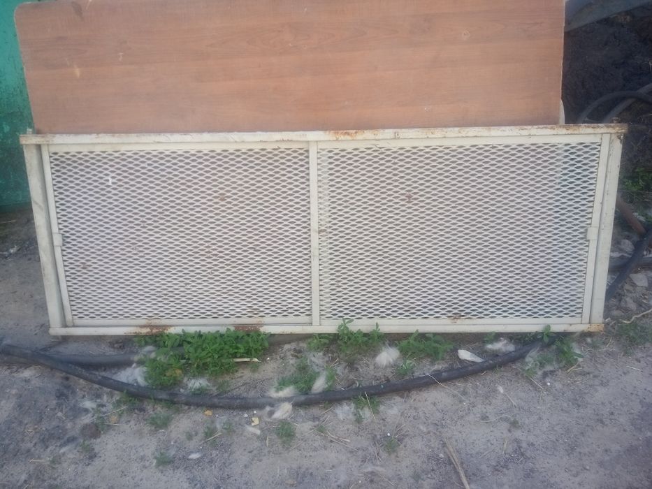 Дверка металическая раздвижная