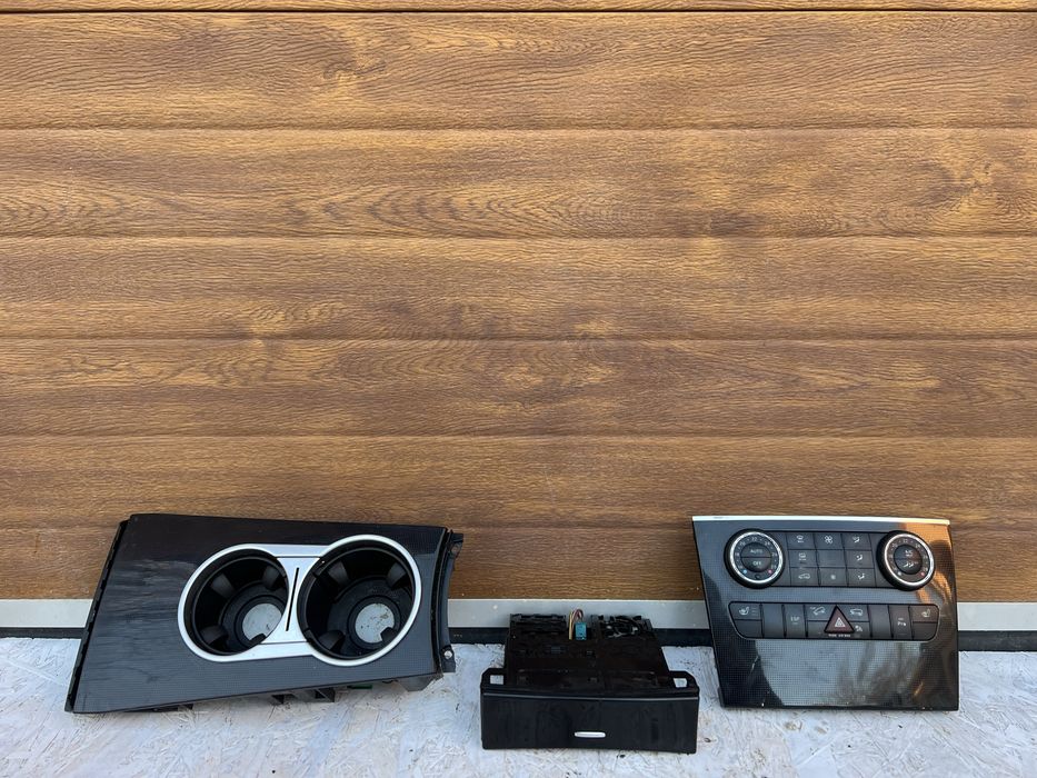 Підстаканник підлокотник Попільничка Mercedes ML W164 GL X164 Мл 164