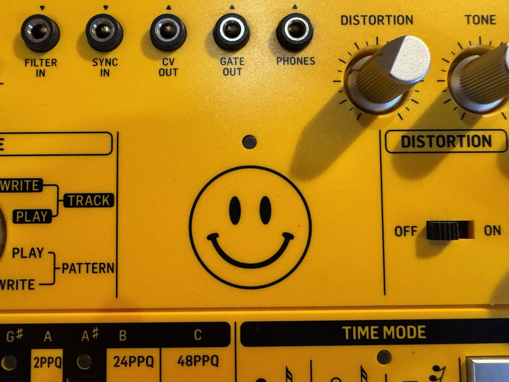 Behringer TD-3 Analogowy Syntezator Acid Bass prawie Roland TB 303