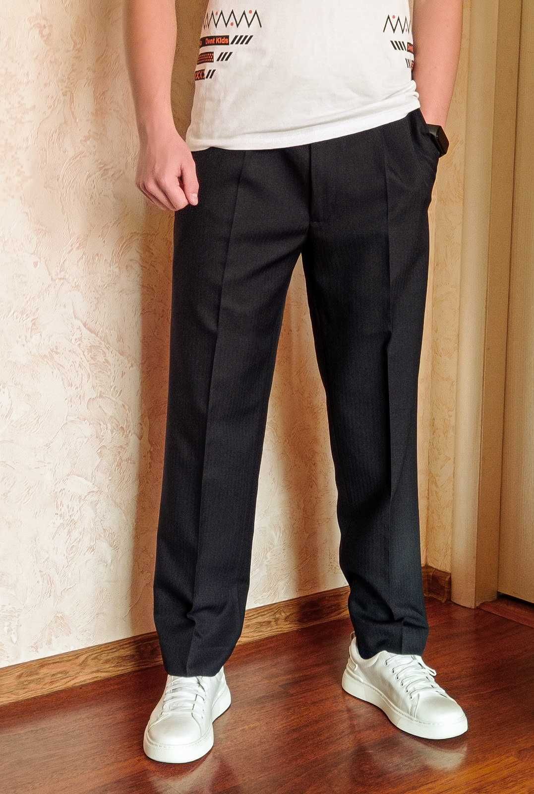 Класичні брюки для хлопчика-підлітка ( 32р )