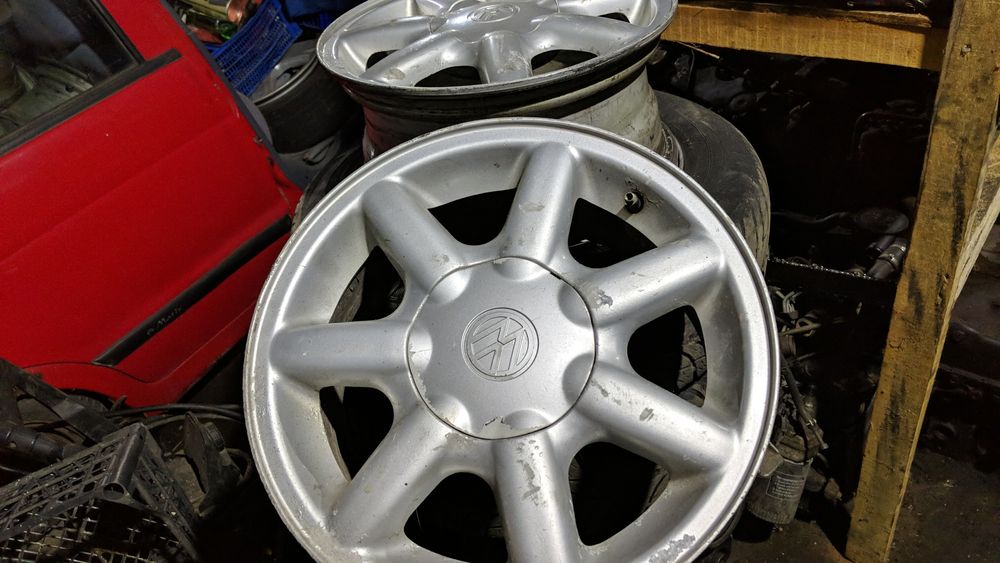 Титани р14 4 на100 з зимовою гумою