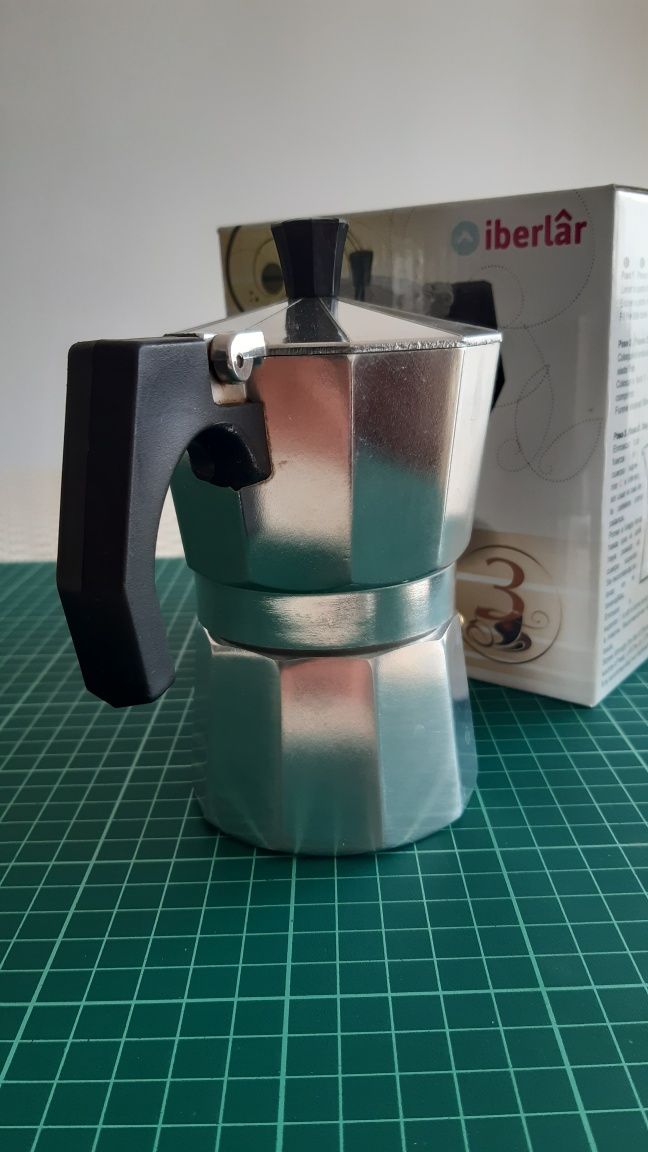 Cafeteira Café Expresso 3 Chávenas Iberlâr