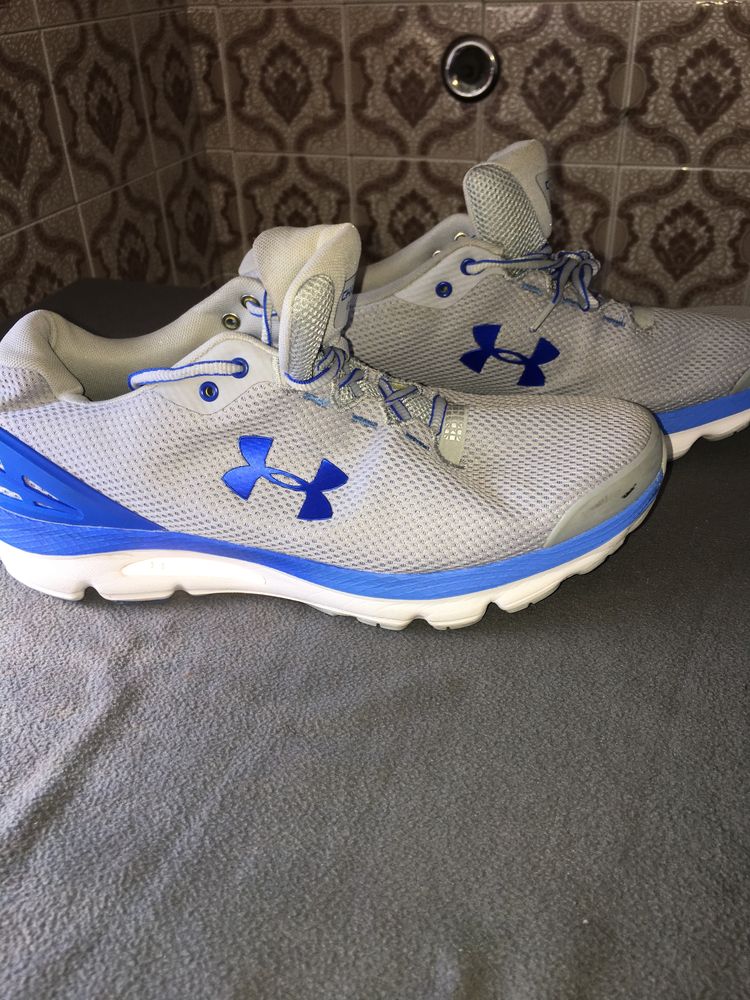Tenis de desporto para homem
