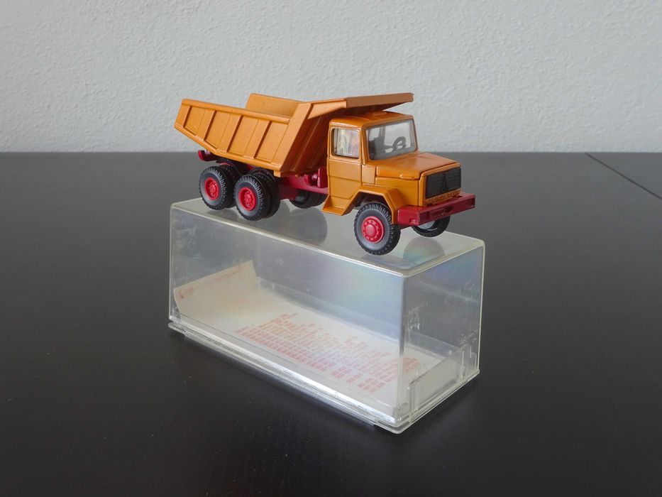 1:75 Schuco Magirus-Deutz Camião Basculante
