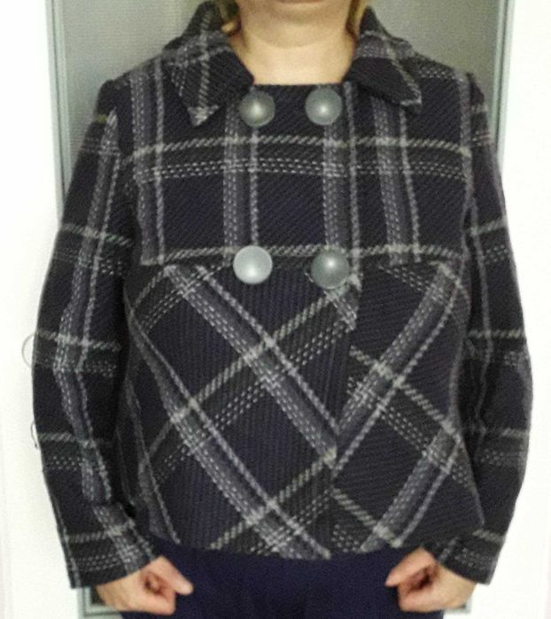 H&M krótki płaszczyk w kratkę r.18