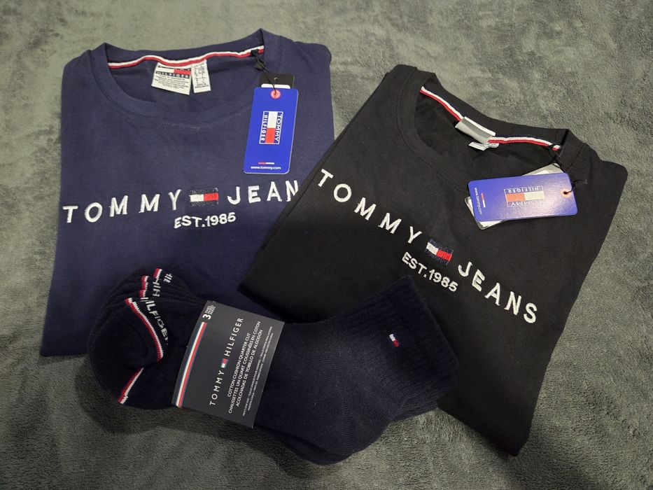 Meski zestaw 2 szt koszulka L skarpetki r.39-44