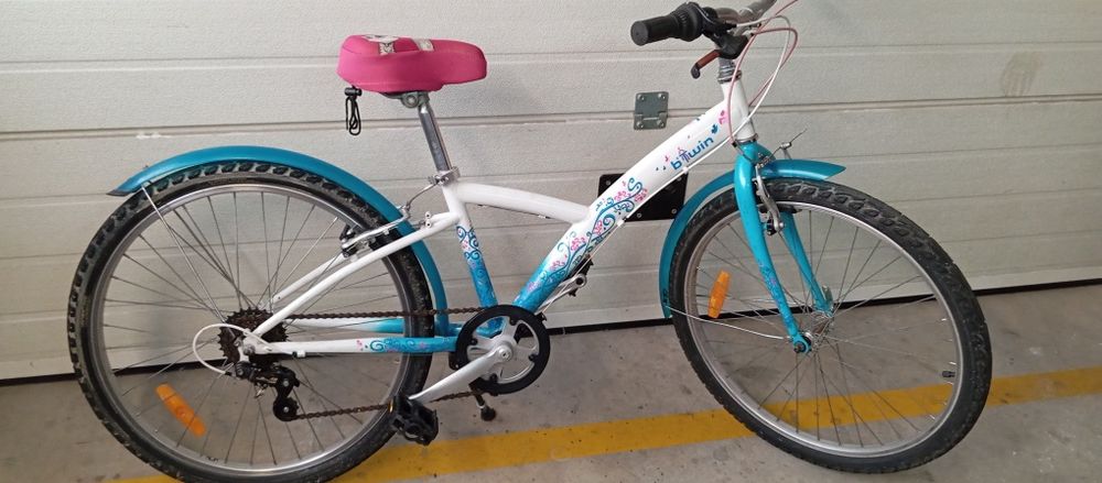 2 bicicletas criança Roda 24
