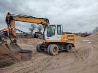 Liebherr 900