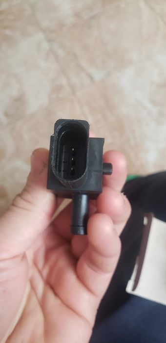 датчик вихлопних газів суперб 3