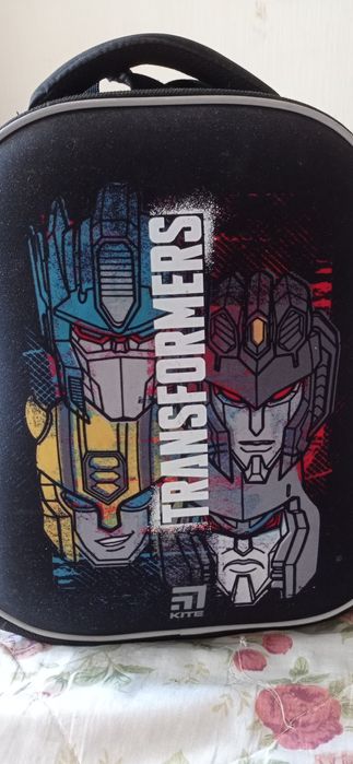 Шкільний рюкзак для хлопчика