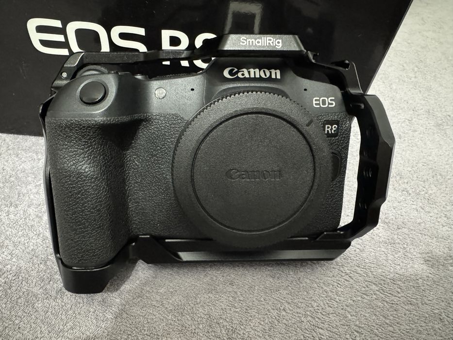 Canon EOS R8 – stan idealny, niski przebieg!