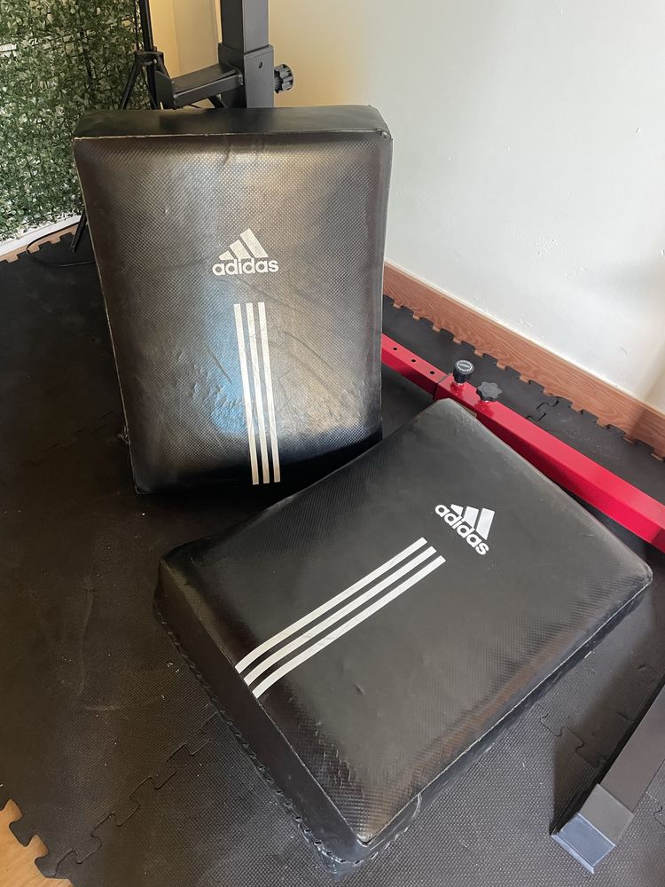 Plastrons Adidas