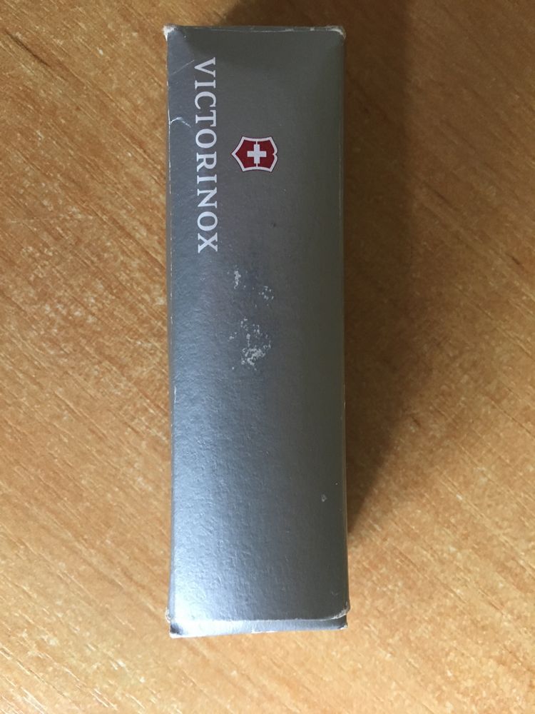 Ніж Victorinox Tourist 84 мм