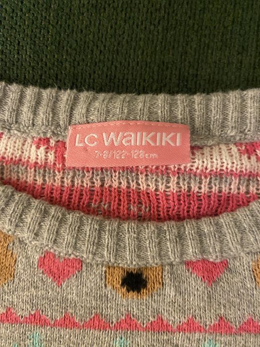 Свитры для девочки 6-7 лет9-10 цена  за все 250 грн