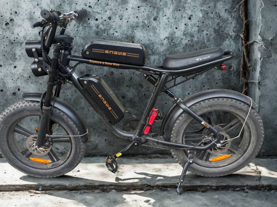 Wynajem e-roweru / E-bike rent / Аренда электровелосипеда ENGWE M20