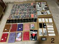 Box 100 etui do telefonów i tabletów
