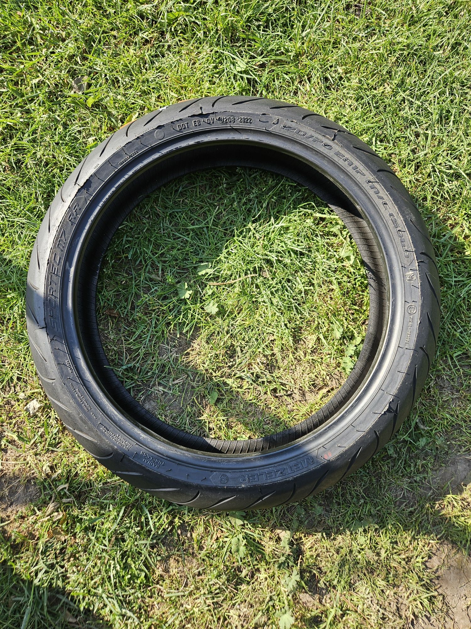 Metzeler Sportec M7RR  120/70R17 Dot 2822 Nr.0659