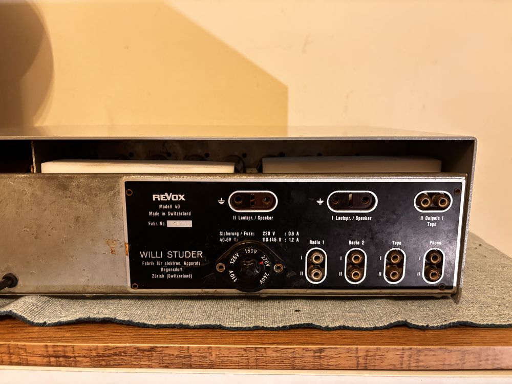 Amplificador Revox Mod 40