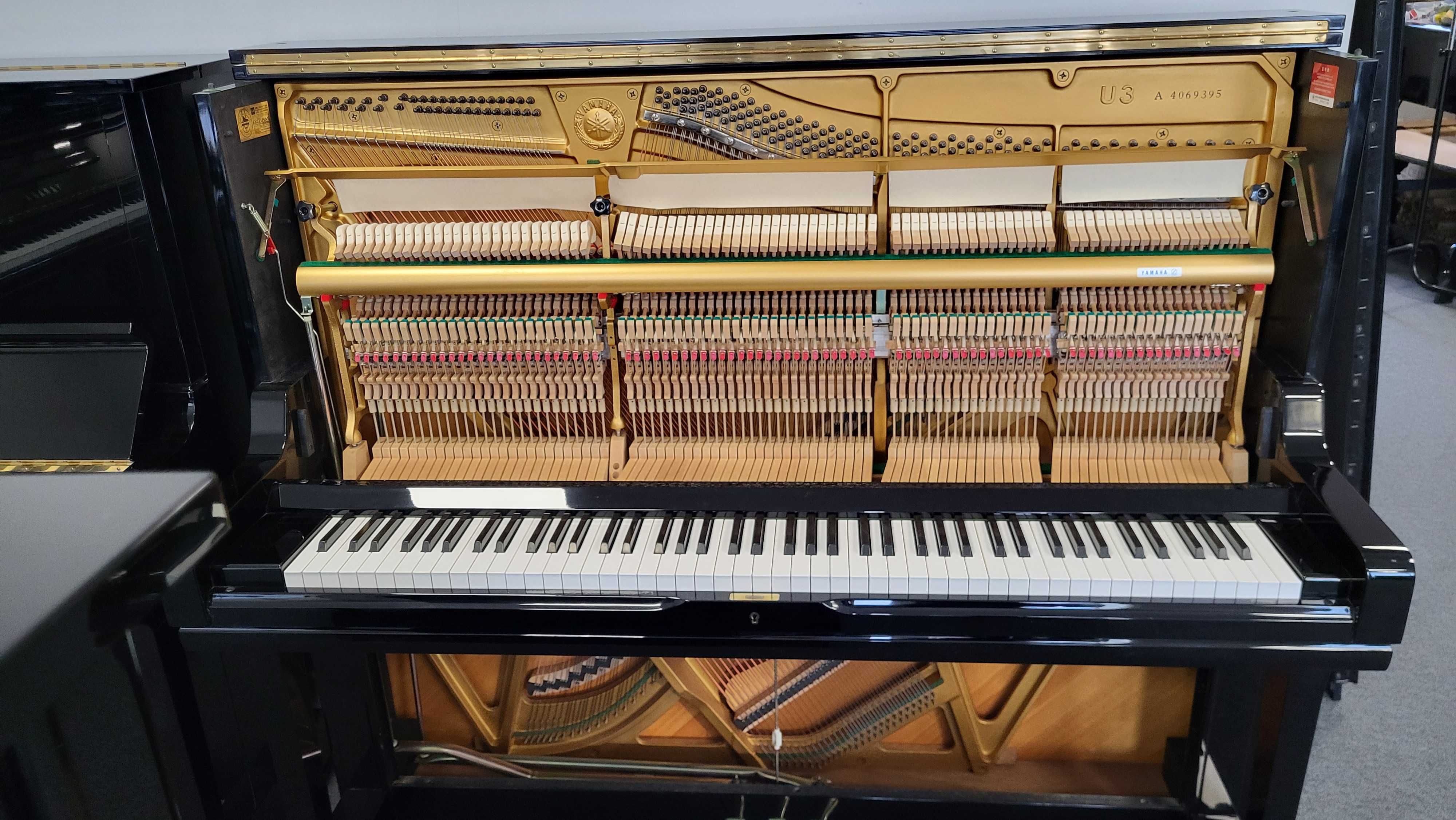 Pianino Yamaha U3A - jak nowe (film)
