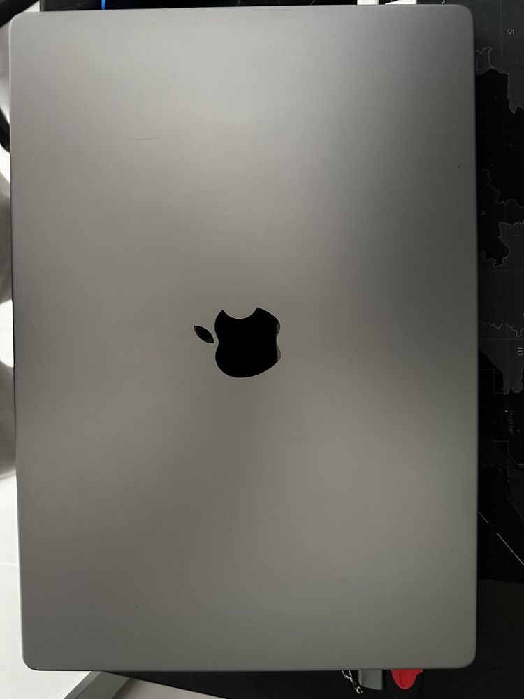 Macbook Pro m1 Max 16”