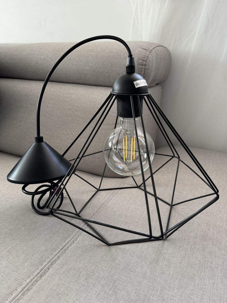 Lampa wisząca GoodHome czarna nowiczesny design