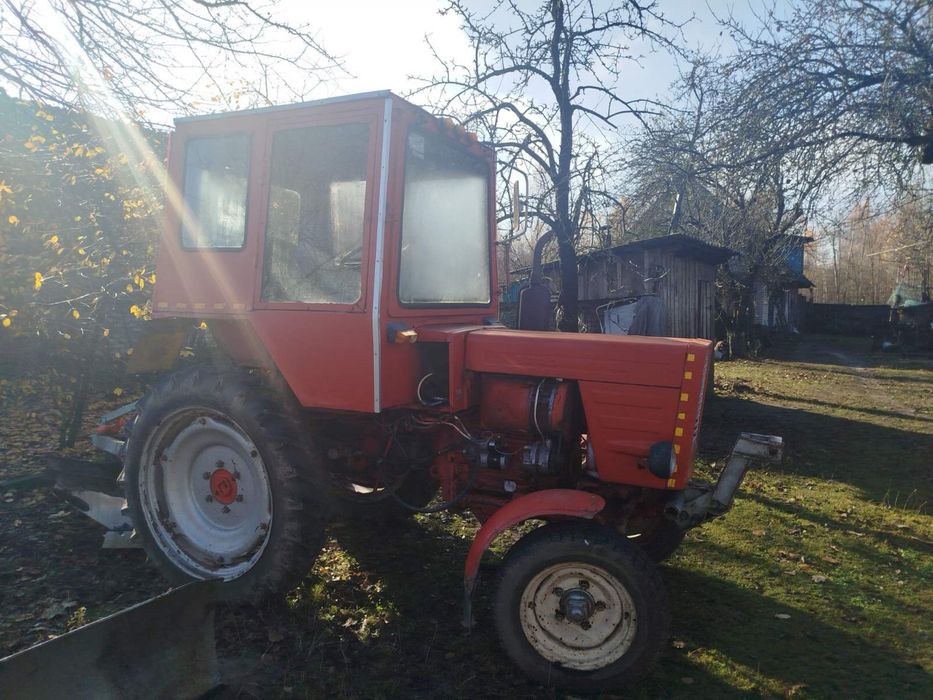 Продам трактор Т25