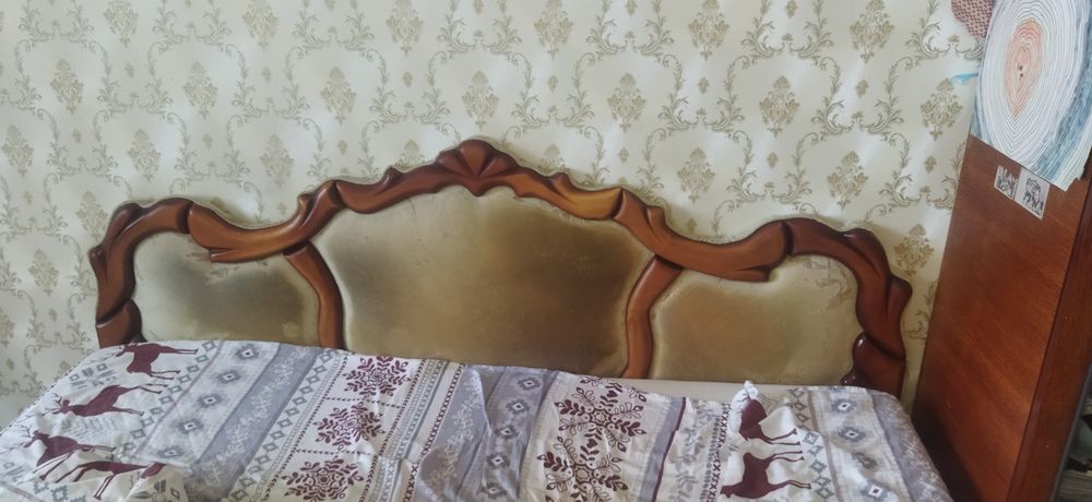 Изголівья (спинка)до ліжка