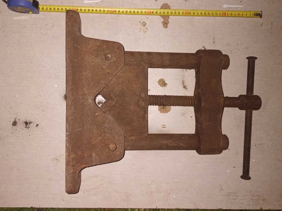 Imadło do rur wałków duże 35kg