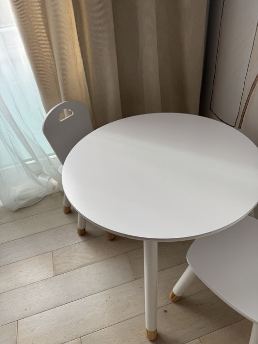 STOLIK DLA DZIECI BIAŁY OKRĄGŁY 43X60, Krzesło dziecięce x2