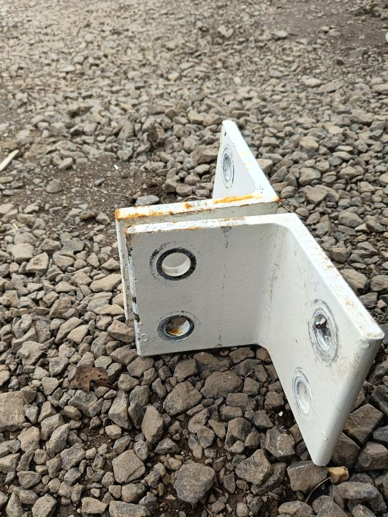 Dwuteownik 200mm słup konstrukcja legar wiata hala nadproże