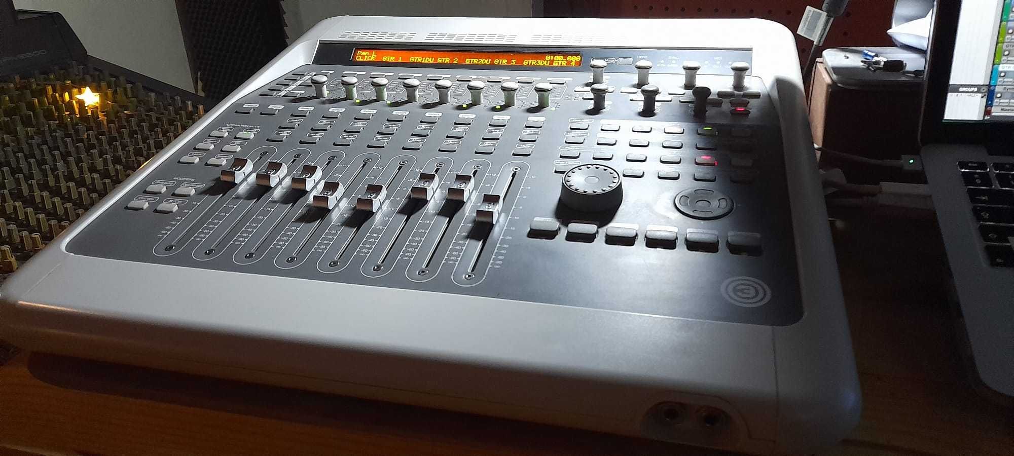 Digidesign - Digi 003 Console (Firewire Interface/Control Surface)