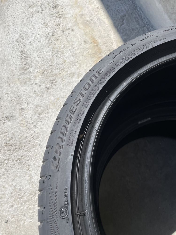 235/40/19 Bridgestone Potenza S001