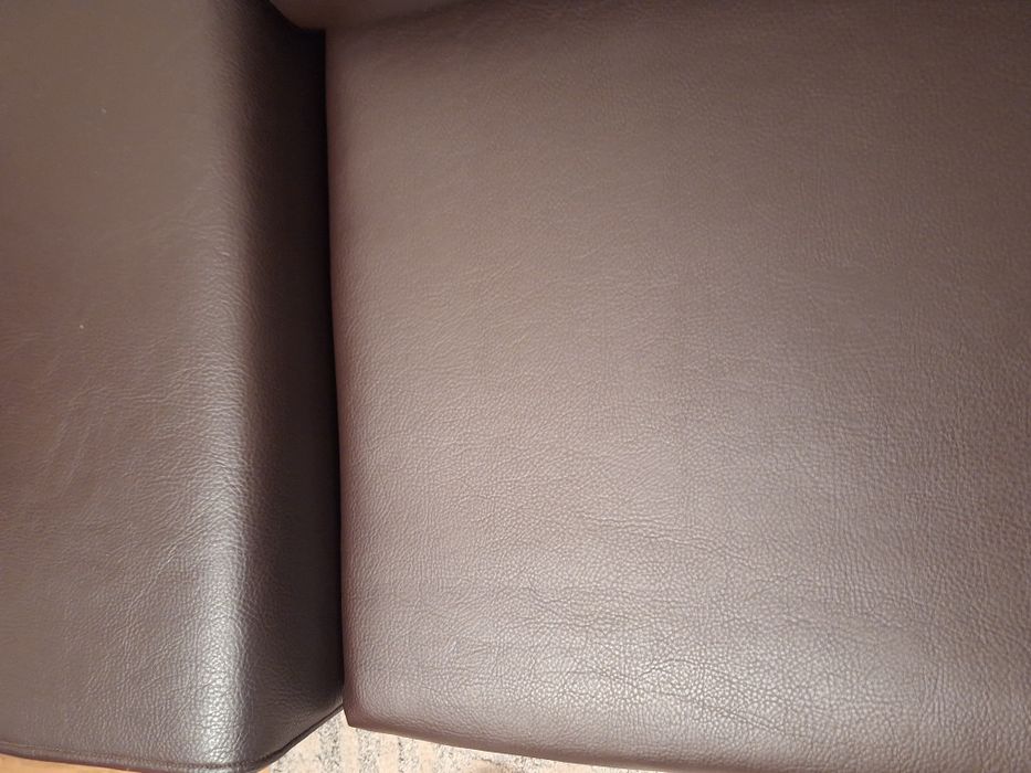 Sofa, kanapa eko skóra,funkcja spania.