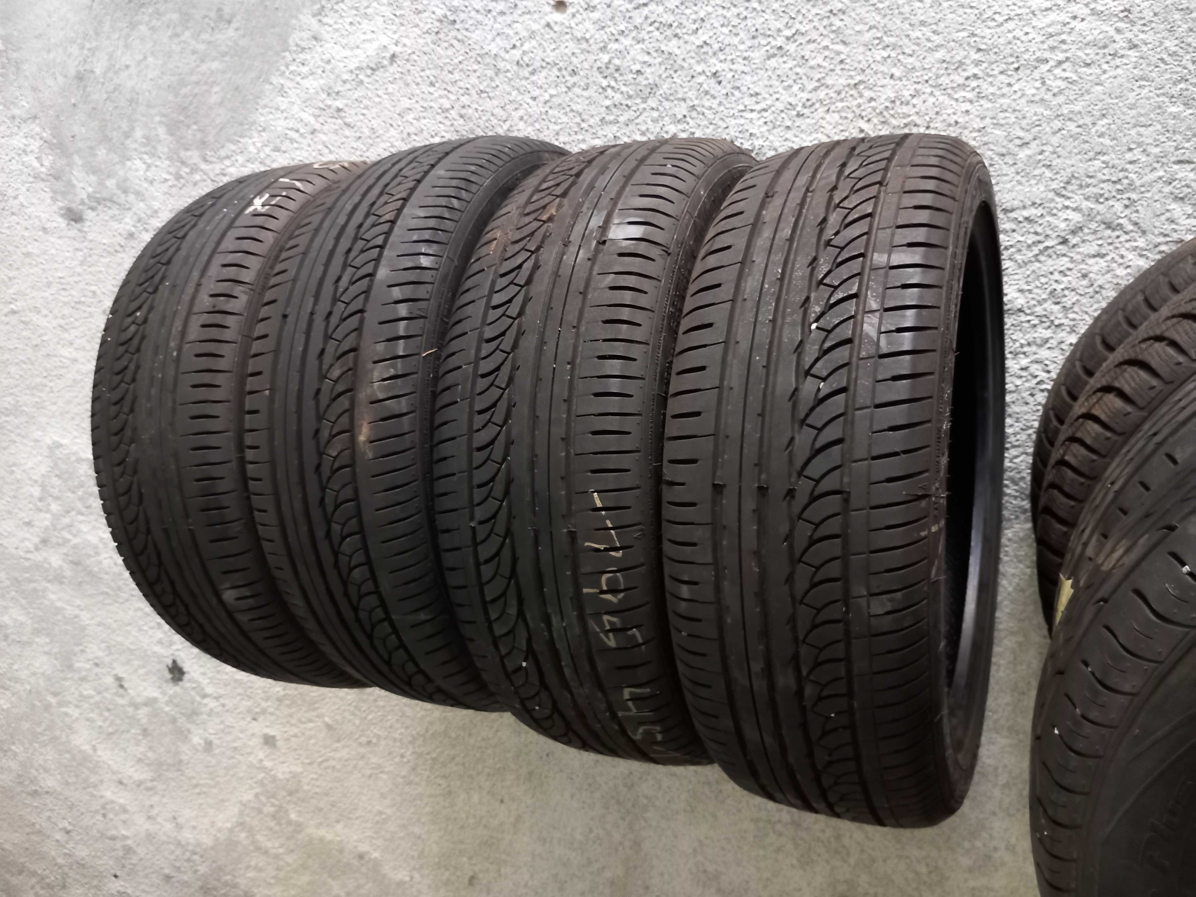 4 pneus 195/45R17 seminovos