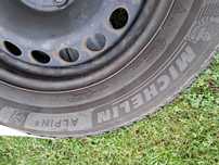 VW opony zimowe z felgami stalowymi 15" ET47