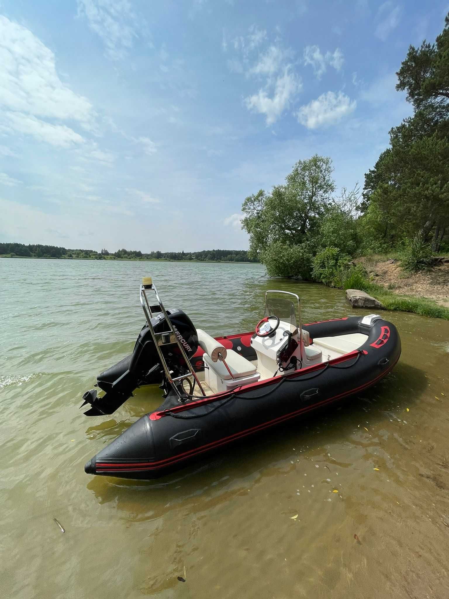 Łódź motorowa z przyczepką rib silnik mercury