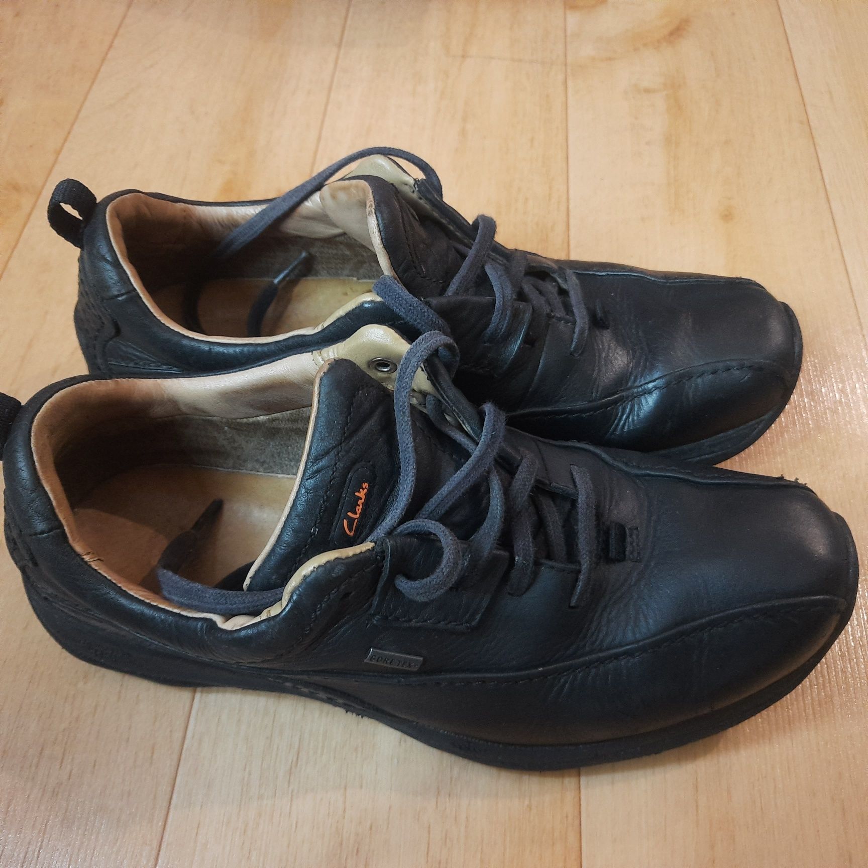 Продам туфли  мужские Clarks 43 , 44 размера