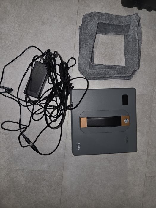 Myjka do okien ABIR 8 samojezdna