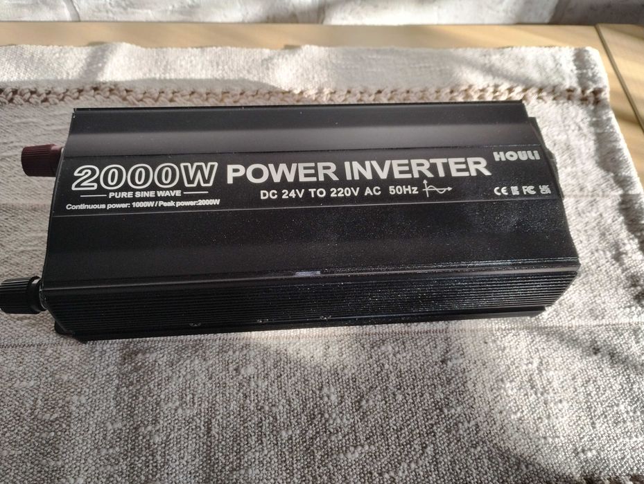 Przetwornica Czysty sinus 24 V 2000/1000 W Off Grid