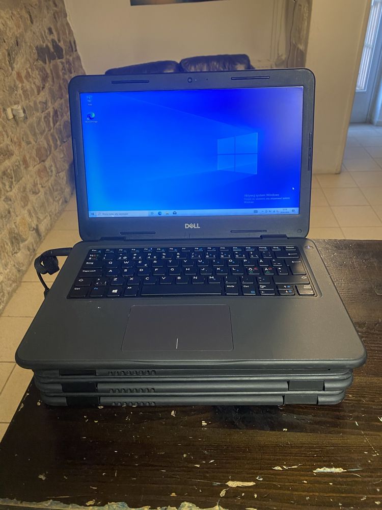 Dell latitude 3310 i3-8145 ram 4gb ssd 256 matryca 13