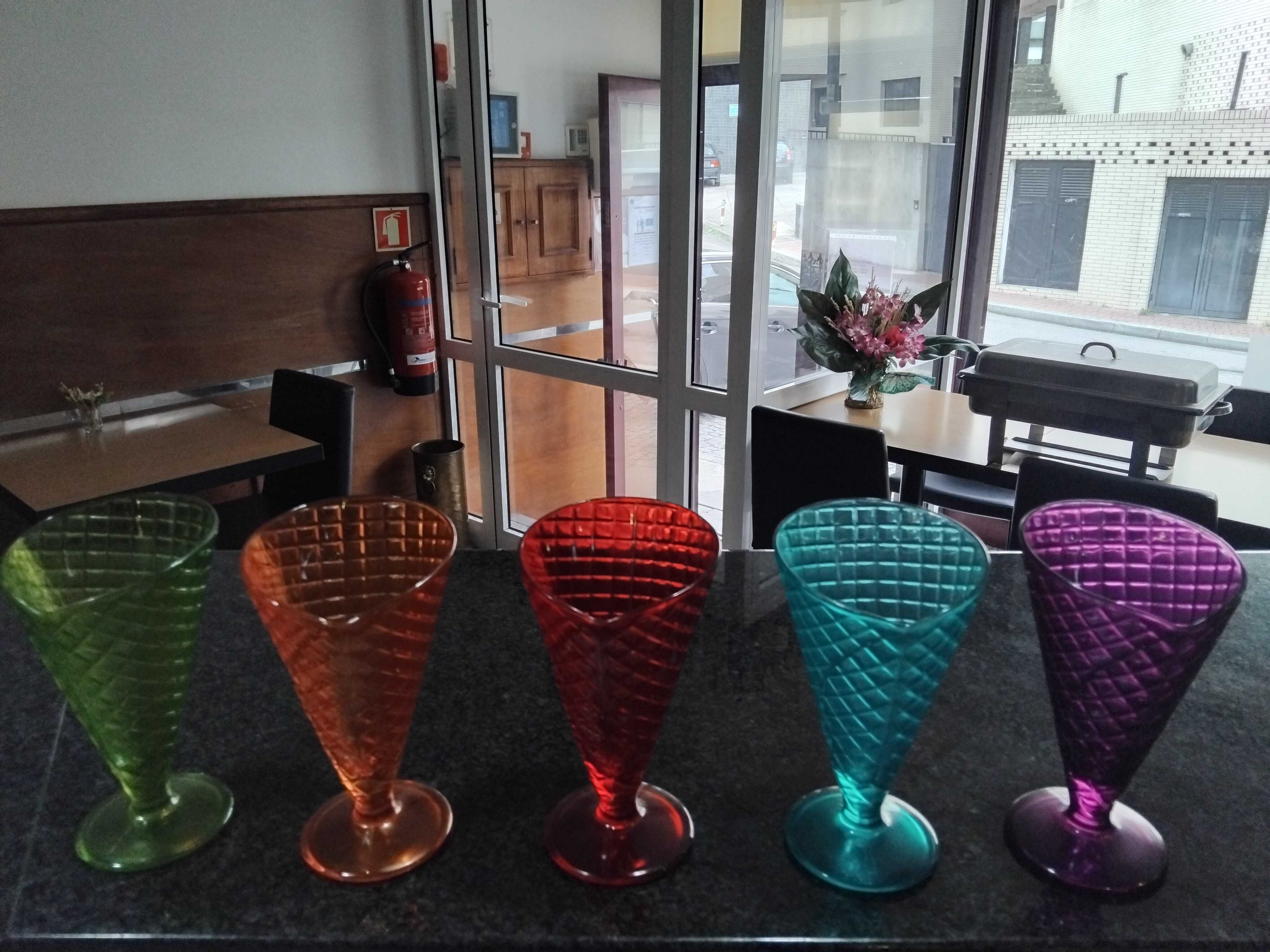 Copos de gelado [12unidades] diversas cores