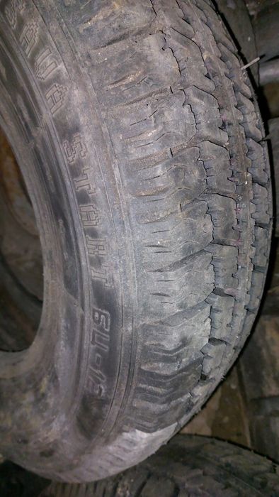 Продам Шини Rosava 235/75 R15