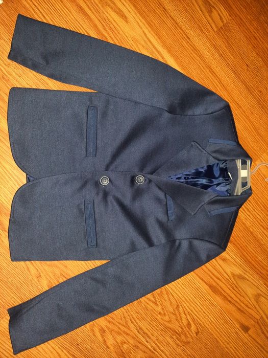 koszula 134, marynarka 140