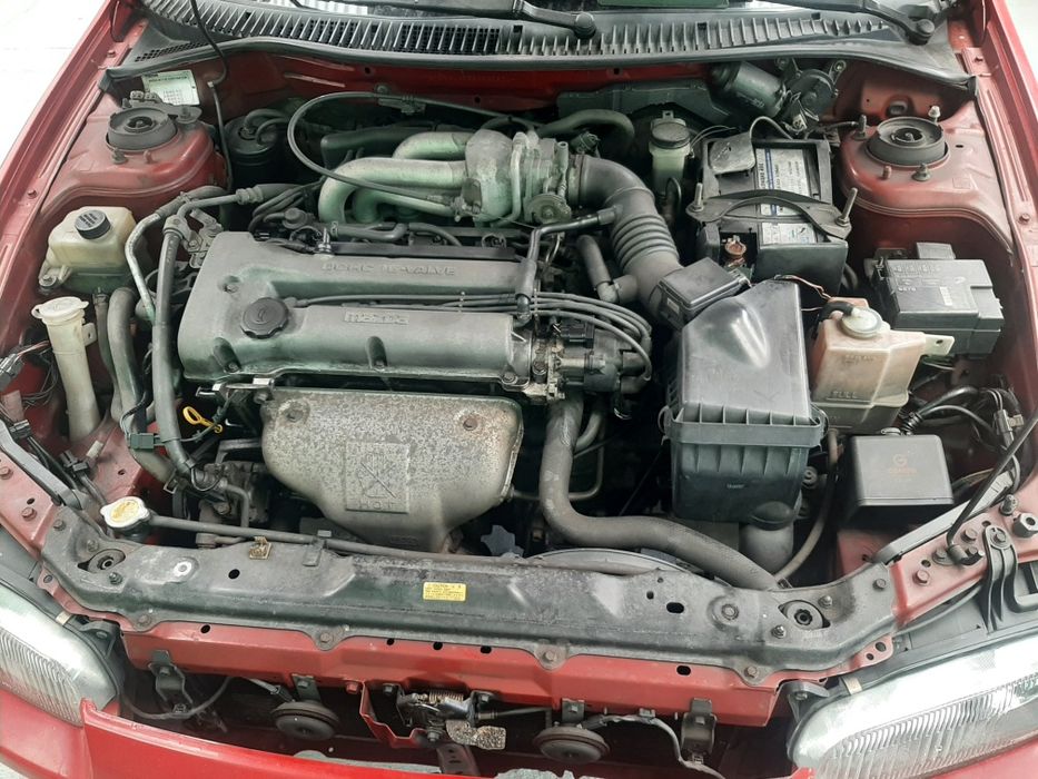Mazda 323f 1.5 90cv